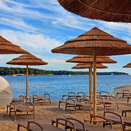 Vakantiepark Zelena Laguna Mobile Homes 4*