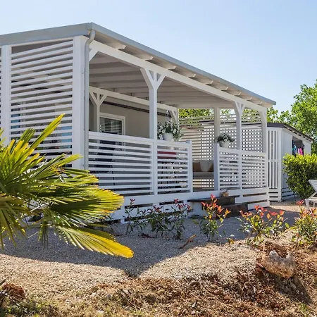 Holiday park Zelena Laguna Mobile Homes