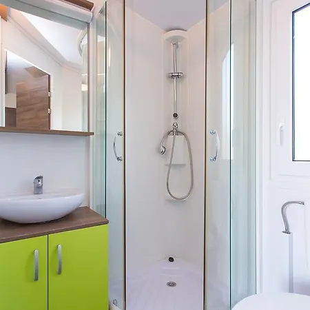 Holiday park Zelena Laguna Mobile Homes 4*