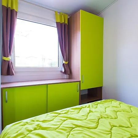 Holiday park Zelena Laguna Mobile Homes Mugeba