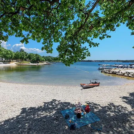 Zelena Laguna Mobile Homes Holiday park 4*